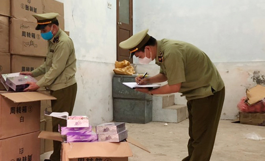 Quảng Ninh: Thu giữ gần 500 hộp mỹ phẩm nhập lậu